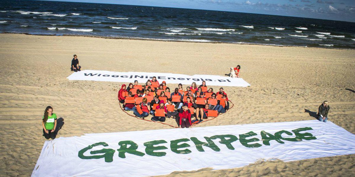 Greenpeace_PL's tweet photo. Dziś na całym świecie odbywają się akcje na rzecz klimatu. W Polsce też! #ActionsForClimate #COP21 http://t.co/AFT3oADlFT