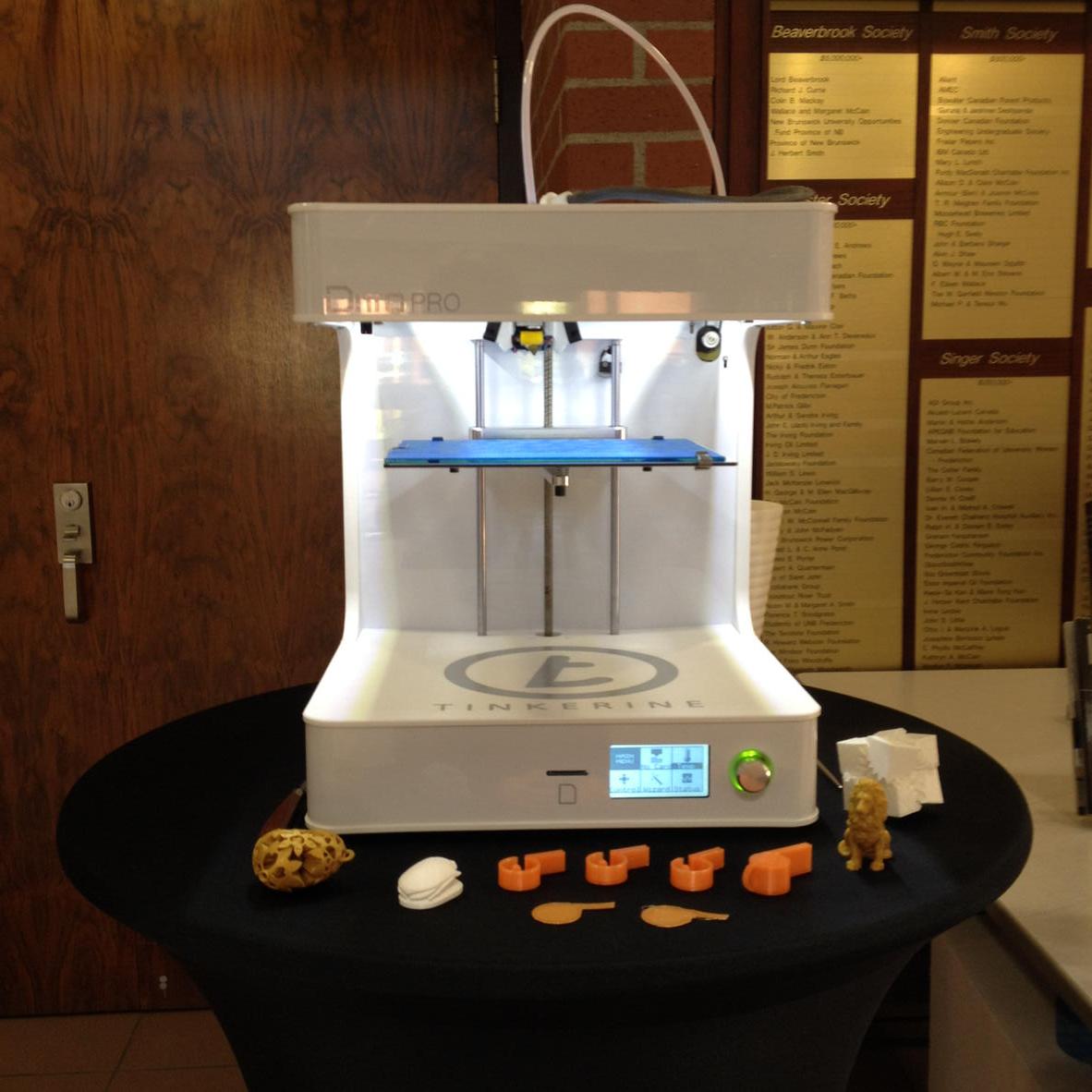 donnajsears's tweet photo. Demonstrating #3Dprinting at #ASB2015 in advance of our presentation on #brand impacts #AcadiaU http://t.co/oOGW7Cvh5p
