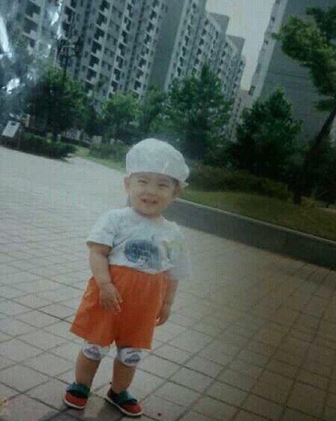 CP1Rqw7UsAArbap.jpg:large