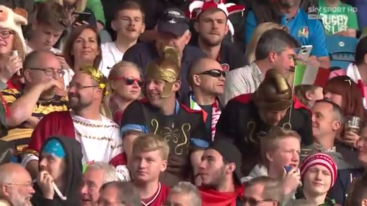 SkySport's tweet photo. Gladiatori italiani occupano gli spalti di Ellan Road. #ITAvCAN sta per cominciare. #RWC2015 #UnitiAllaMeta http://t.co/pP8VLlAnXf