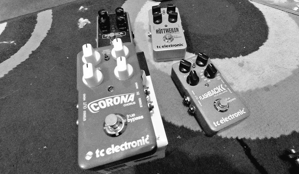 New gear "the legendary" best seller chorus pedal \m/ #tcelectronic #coronachorus