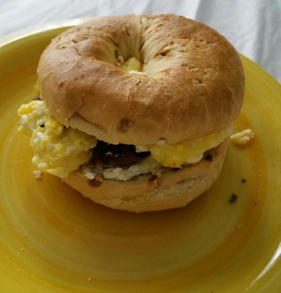 TeachLuvsDisney's tweet photo. Gorgeous daughter made me brkfast: onion bgel, crm chse, steak, egg #breakfastinbed #notthehealthiest #tooyummytocare http://t.co/E8d5etTYbn