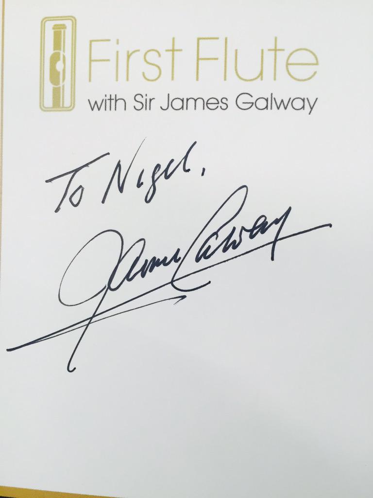 A11YB's tweet photo. #firstflute #thebigflutechallenge2015 #flute #belfast #dad so proud of dad today #legend #sirjamesgalway @Cbroonie http://t.co/oqINLvH9pn