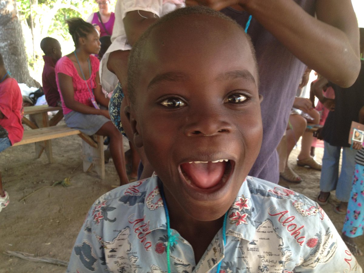 GoBeLoveINTL's tweet photo. Join us in Haiti as we partner with Grace So Amazing ministries in March 2016. #haititrip http://t.co/4an2eF2dmR http://t.co/C9pfrWk2oz
