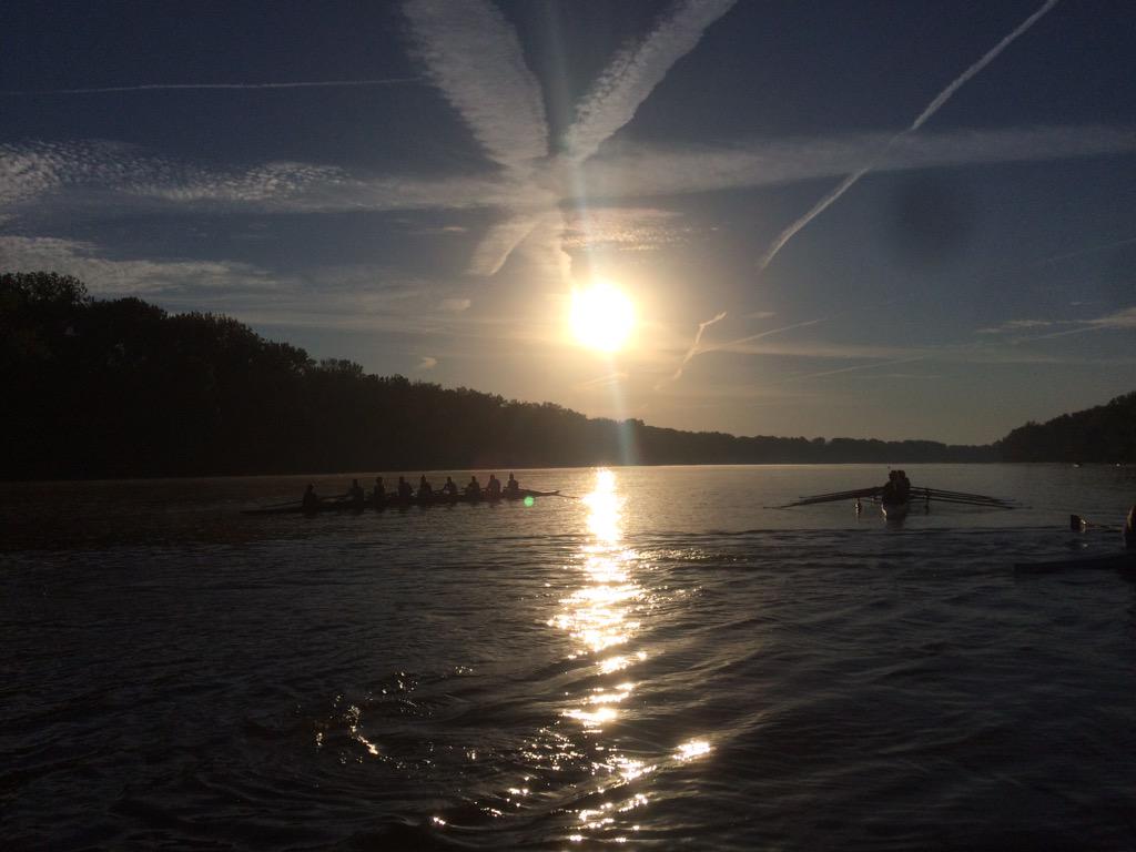 KU_Rowing's tweet photo. Awesome morning on the water...now on to our #communityrow http://t.co/Rgd5LVzb0l