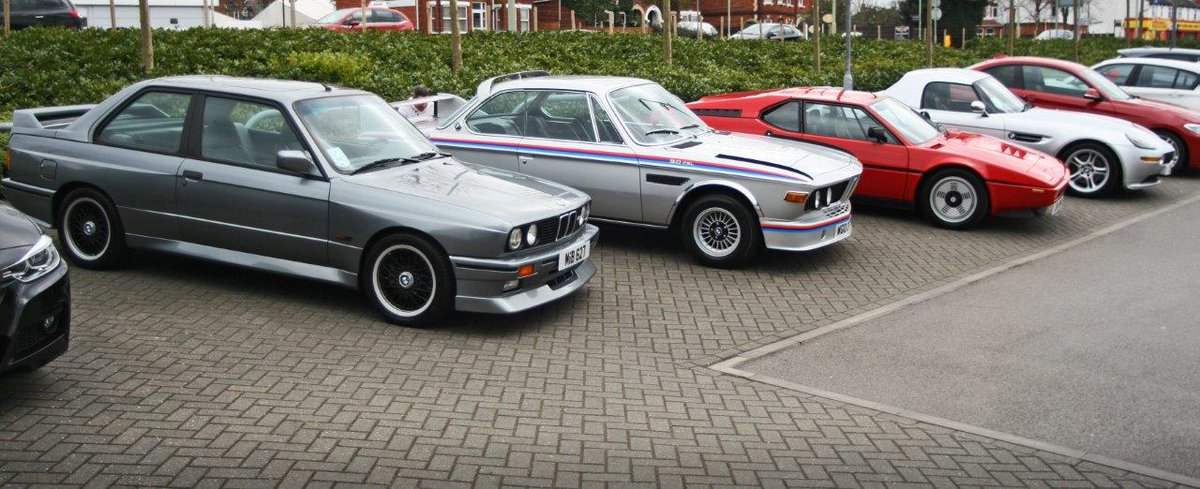 In the flesh it looks even better! #BMWE30 <a href="/GavinWard/">GavinWard</a> <a href="/bmw_UK/">BMW UK</a> <a href="/E30fever/">BMW E30 | F3ver</a> <a href="/E30Mr/">E30_Adventures</a> <a href="/SoloBmwE36/">SoloBmwE36</a> <a href="/E30owners/">E30 owners</a> <a href="/m3cutters/">M3cutters</a>