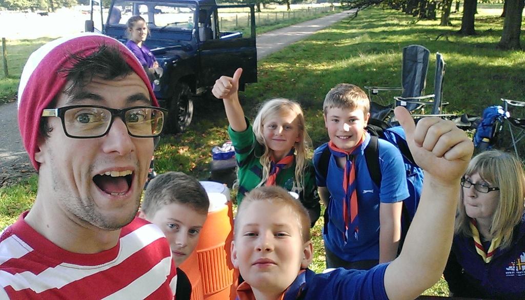 YRChallenge's tweet photo. Wally was doing the rounds today at Hardwick Hall. Did you find him for your bonus 100pts?
This lot did!
#YRC2015 http://t.co/DT0dT3YR1L