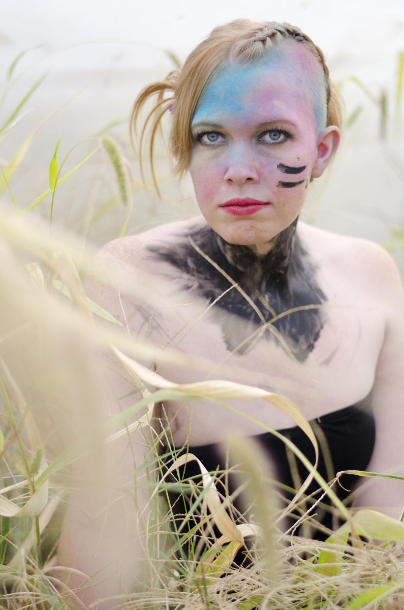 Terra_Phelps's tweet photo. Few shots from our Color Me Wild shoot yesterday.. http://t.co/KydzgDxCA5
