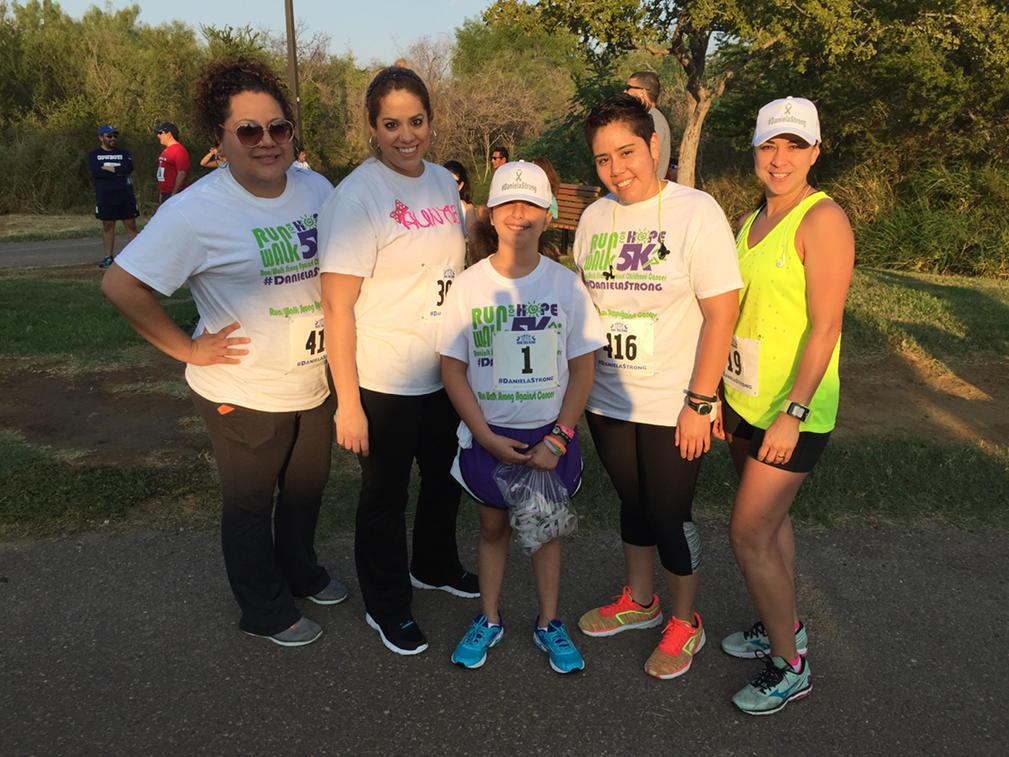 hernzoa's tweet image. Thanks for the pic Daniela, glad I was able to join you! #danielastrong