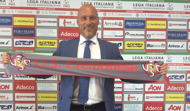 mondopadano's tweet photo. Gli assi grigiorossi (ancora) nella manica
@USCremonese @LegaPro mondopadano
http://t.co/jQzpnXncjn http://t.co/xXNQJ5cz2w
