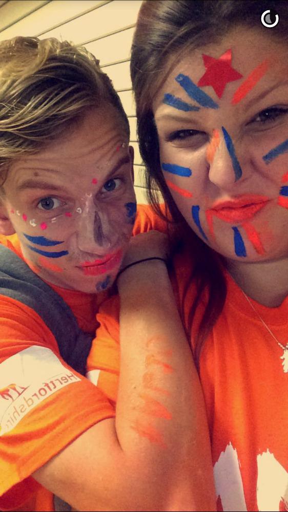 IrishJon91's tweet photo. #yama #facepaint #girlfriend #dayout http://t.co/Qfabh5fgHM