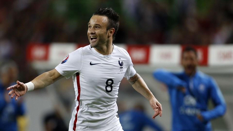 \"Happy birthday to AGuardado18 (29), Mathieu Valbuena (31) &amp; Claudio Borghi (51)
 