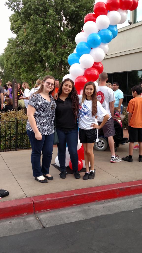 ConicalCapital's tweet image. #basic_academy DECA walking for MDA! Great way to start a Saturday morning giving back.