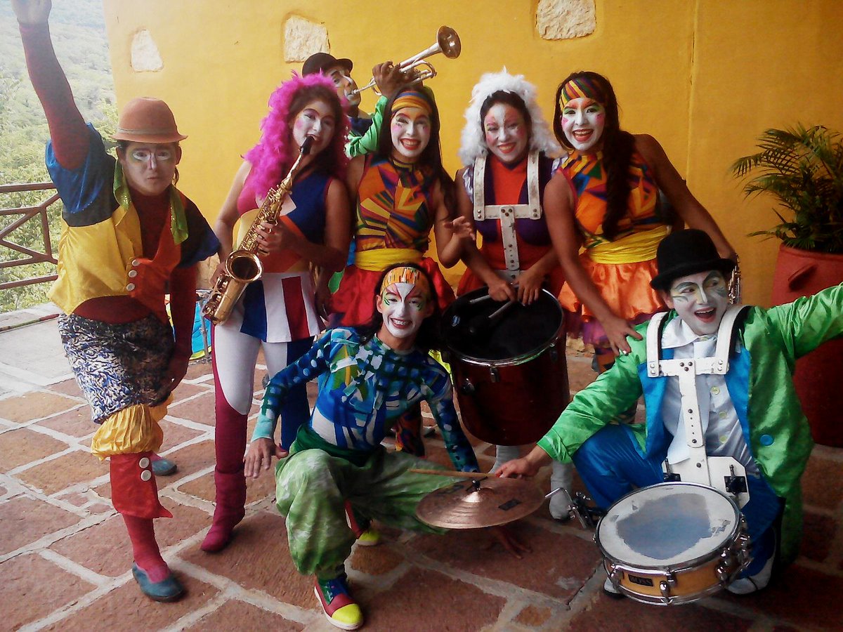 IsalejoEventos's tweet photo. #DeLaManoConElArte #DisfreteEnFamilia #ISALEJO.S.A.S #IsalejoEventos http://t.co/2pMhrCduBd