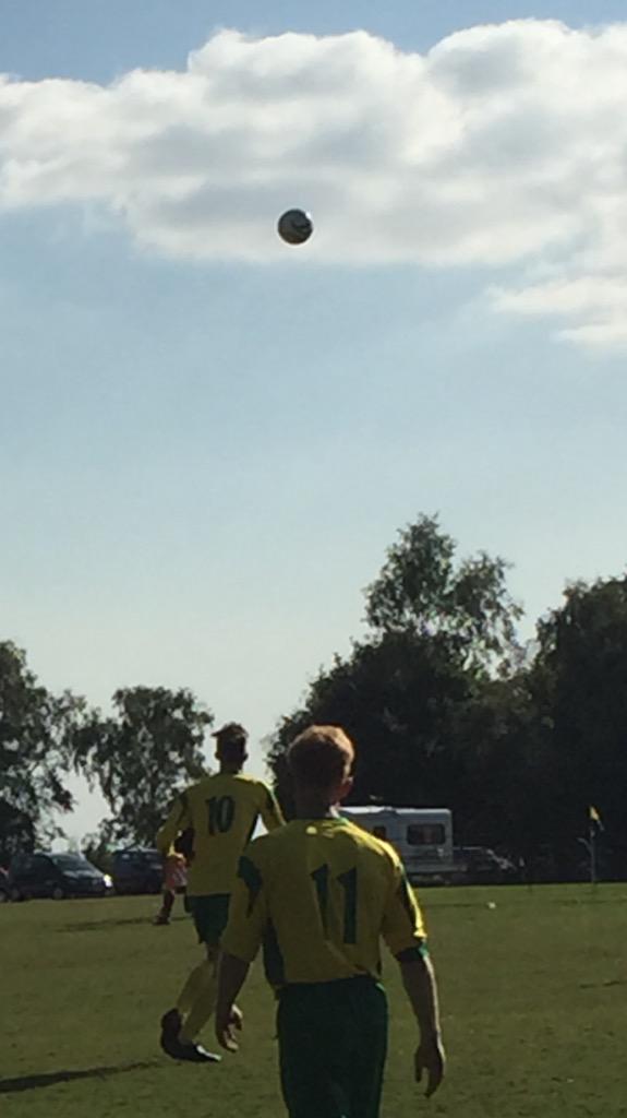 Burley_FC's tweet photo. Today's #MOTM @Martin_Clapp challenging for an arial ball #COYY http://t.co/tk1lzguorX