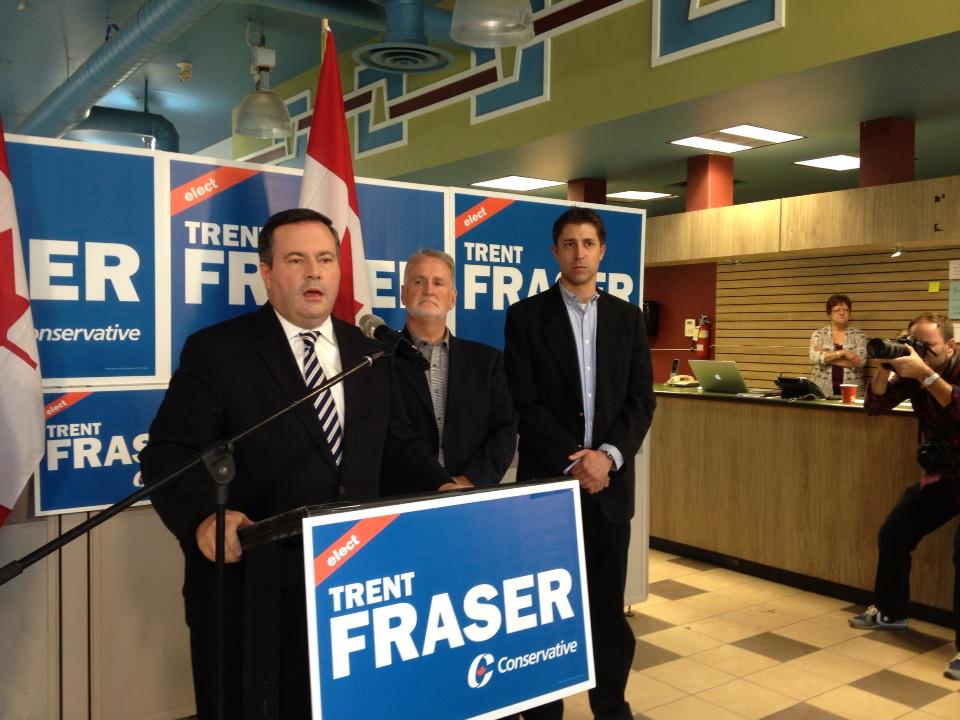 AdrianaPutz's tweet photo. Defence Minister Kenney announces $75 million over 4 years to expand special forces to fight ISIL. http://t.co/oj6BemOoN6