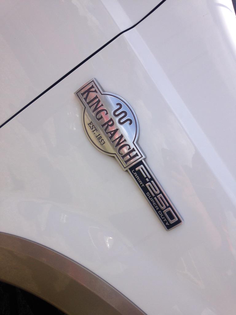 Zacrockyrichard's tweet photo. Well by the end of the week if I commit, I think I'll be extra broke #PStroke http://t.co/8aBu7dZTa0