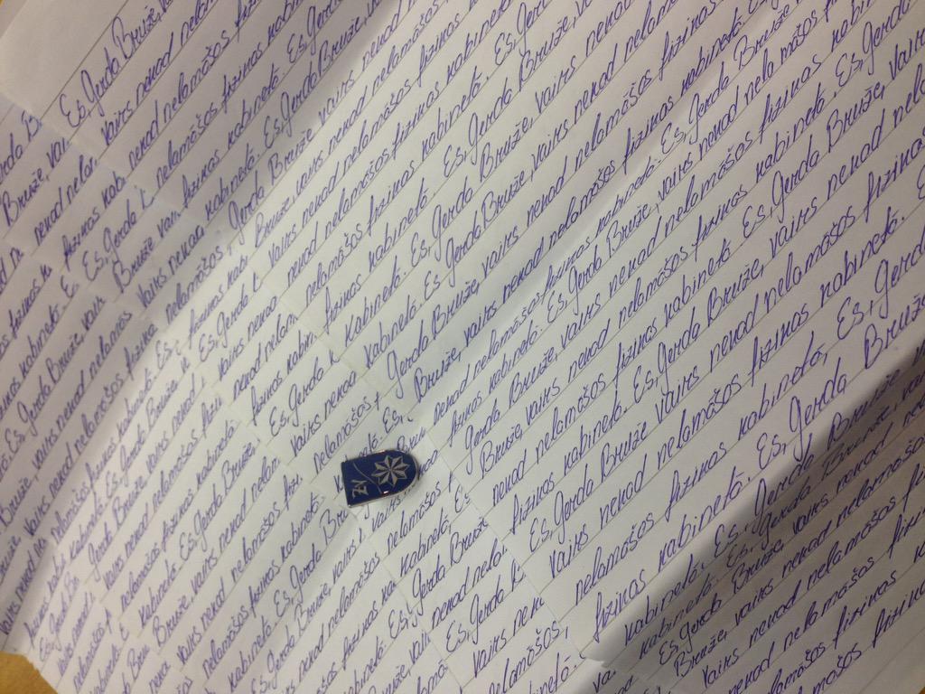 Gerrdaa's tweet image. Šodien ir manas @ZVskola 50 gadu jubileja. Īpašs sveiciens no Šamaņa.😊 #zvs50