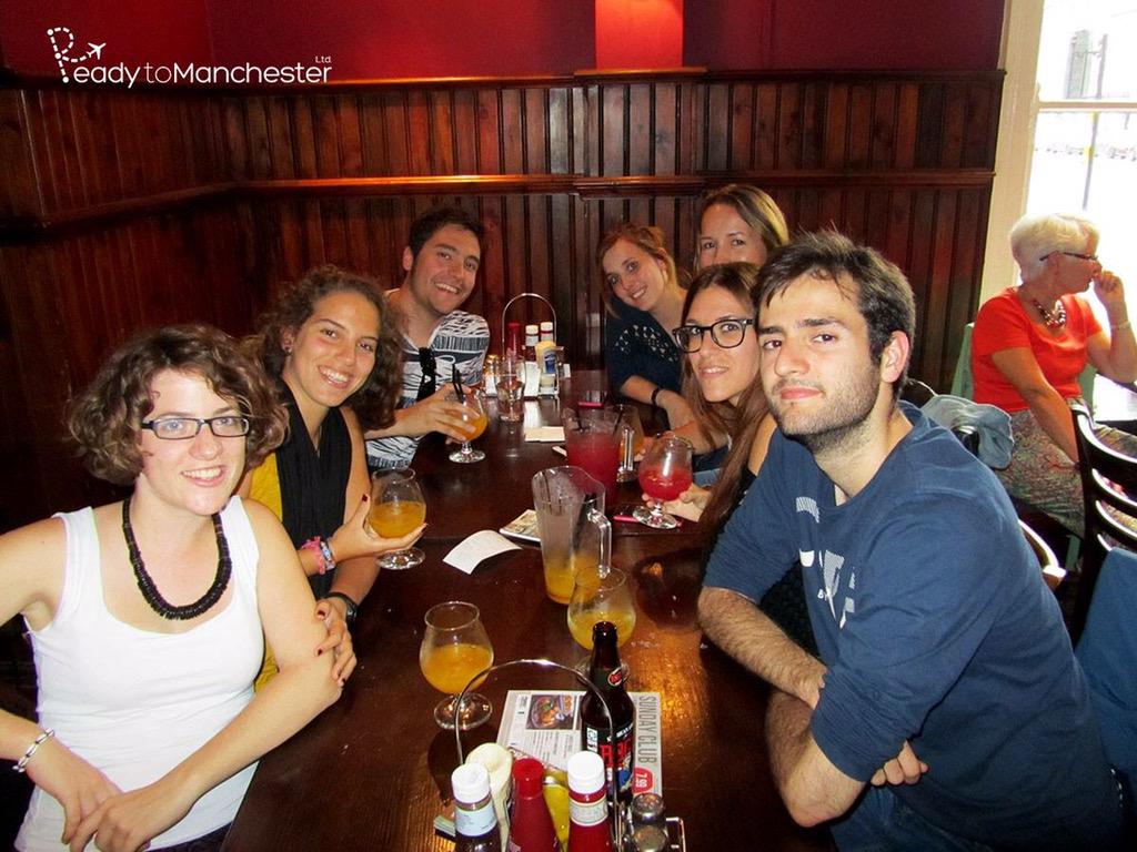 ReadytoMCR's tweet photo. Fotos de este verano! #cursoinglés #manchester #learnenglish #fun #readytomanchester http://t.co/4p7e8KU0J6