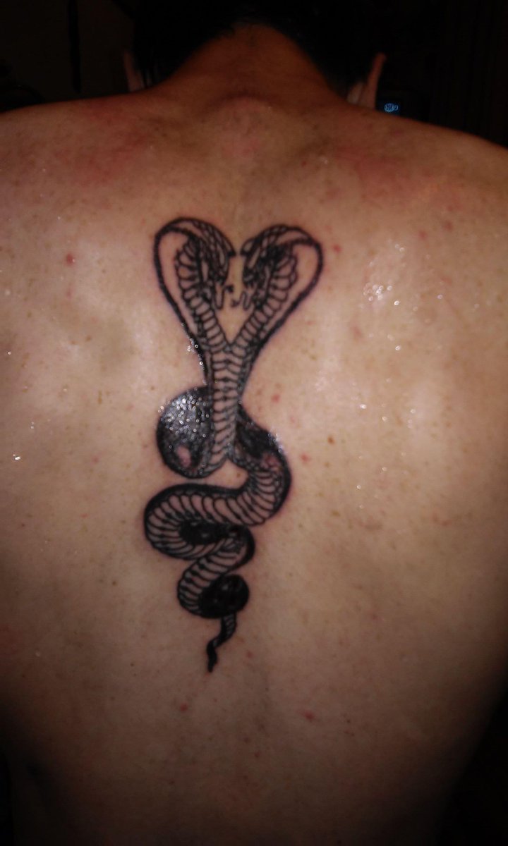 Celsoros2's tweet photo. Mi tatuaje en 15 días lo termino http://t.co/F4kWgLkAjY