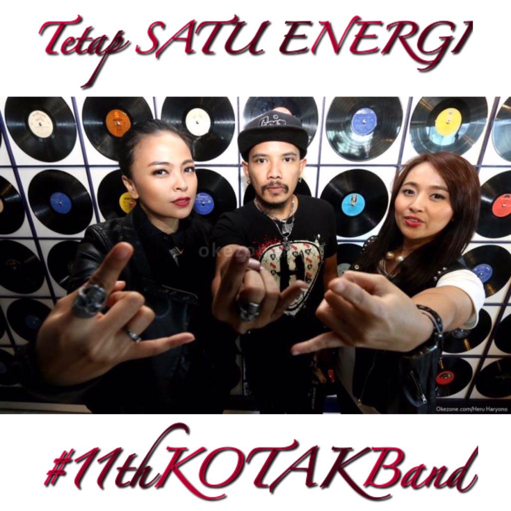 #11thKotakband ttp satu Energi dlm berkarya&amp;kibarkan trs bendera <a href="/kotakband_/">Official KOTAK</a> cc: <a href="/tantrikotak/">Tantrisyalindri</a> @cellakotak #Chuakotak