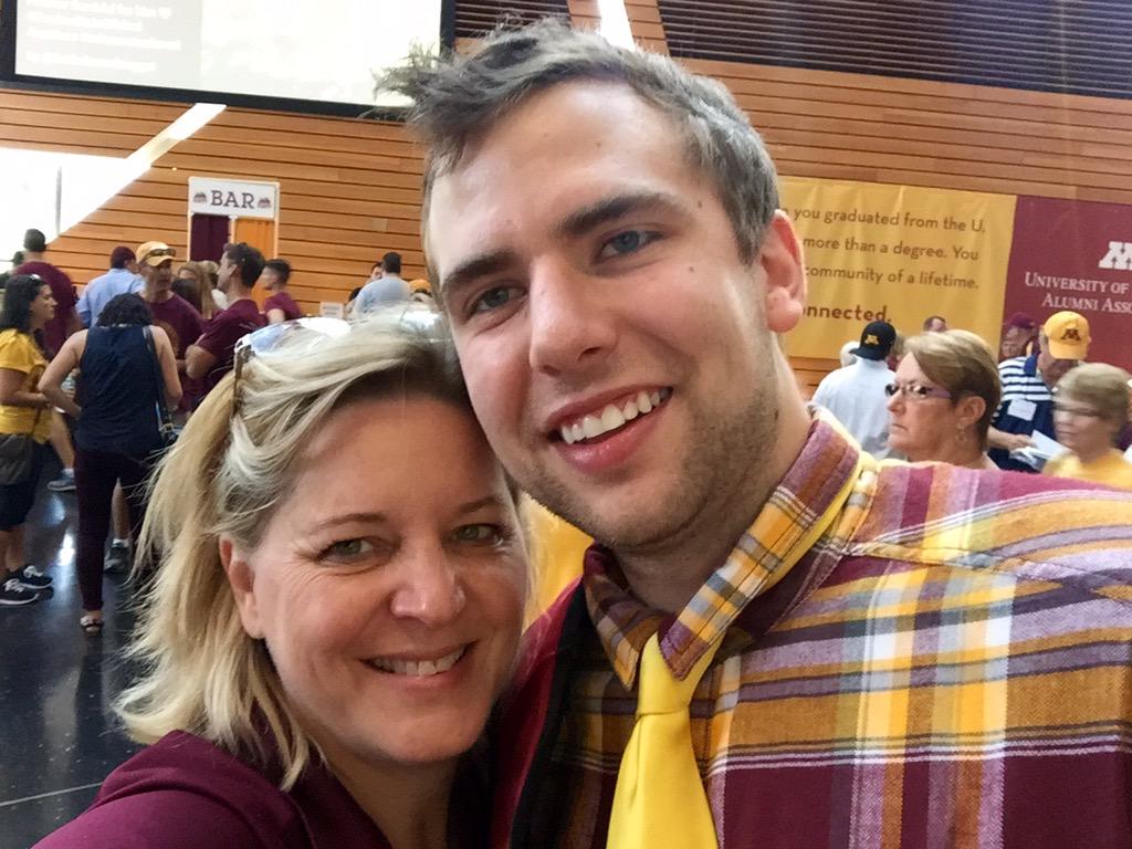 mbuschet's tweet photo. CFANS Homecoming! #GopherStateofMind #upshow @cfansalumni @CFANS http://t.co/3DbzJnitpP