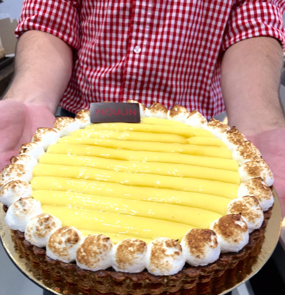 moulinbistro's tweet photo. Starting our second year off with more pastries, tarts and savory French treats #newportbeach #frenchfood #bistro http://t.co/qLe0FksxHA