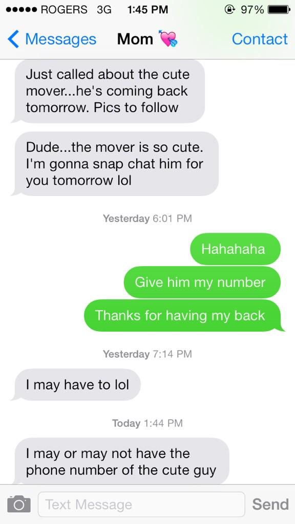 nat16brunelle's tweet photo. My mom doubles as a best friend and wingman http://t.co/CBG2cecPUy