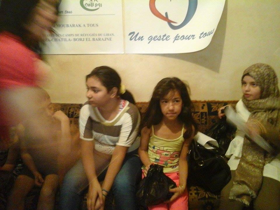 BrahimDjebali's tweet photo. Les enfants vous disent merci !! Bonne fête à tous !! http://t.co/r5V82kJ2jW