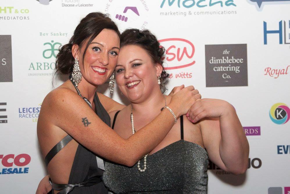 jennycross81's tweet photo. Me and my beautiful little sister at the @MagazineNiche #NicheBizAwards last night! @SallySmith1987 http://t.co/jjCfaVvRU8