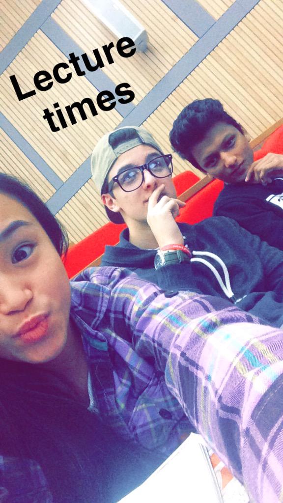 JJ_maple_syrup's tweet photo. What a vain day 😂 #OpenDaySquad 👌🏼 @ArsiTweets http://t.co/wiAz3aYz4l