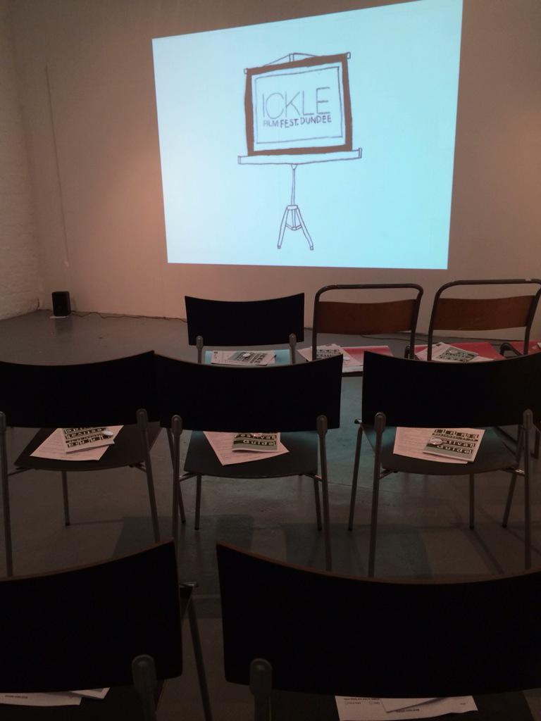 icklefilmfest's tweet photo. We're all set up at @Tin_Roof_Dundee for the closing event! Come see who won ICKLE's first ever award! http://t.co/ttqudEVLE1