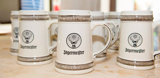 JagermeisterUSA's tweet photo. Who's in an #Oktoberfest kind of mood? #JägerUp http://t.co/UqQGc7iXIs