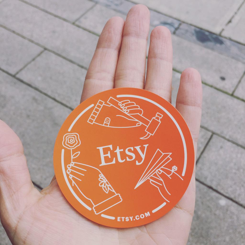 MintCocoon's tweet photo. Come on down! it's #etsymarketfind in #vancouver #etsyvancouver love me some #handmade goods😎👍🏼 http://t.co/ANK7OAnGVz