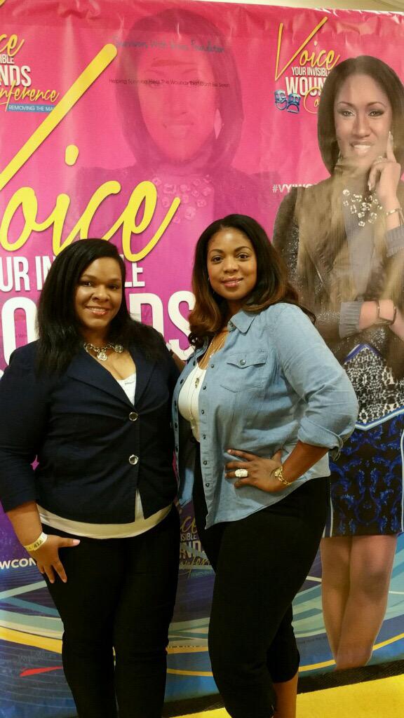 DEPROJECT's tweet image. Me and my sis @girlzonfireinc at #VYIWConfernce Houston.