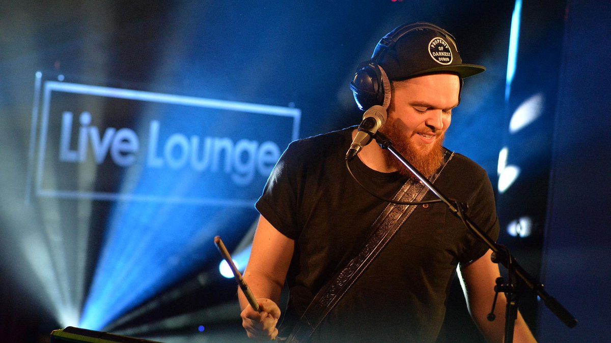 WATCH --> @JackGarratt was in the Live Lounge doing a <a href="/Disclosure/">Disclosure</a> cover.  This is big! bbc.co.uk/iplayer/episod…
