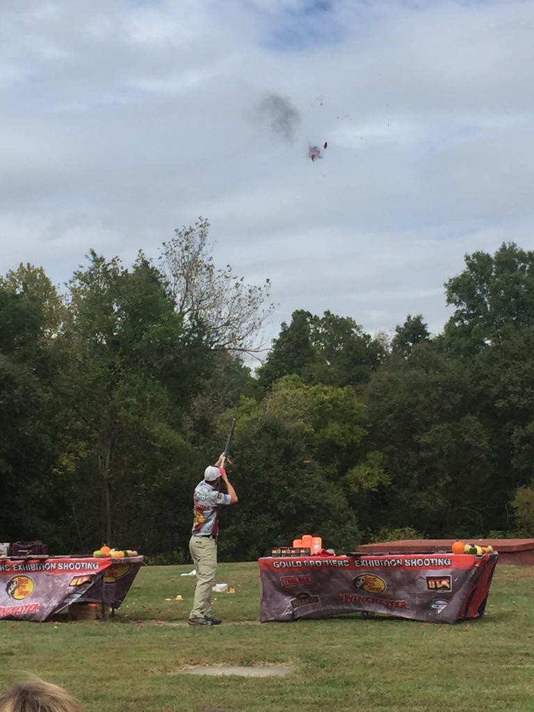 Alejandro tweet media