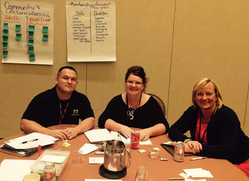 #AZECET2 teacher leaders from <a href="/DysartUSD/">Dysart Schools</a> engage in conversation around education advocacy #ecet2 #WeAreDysart