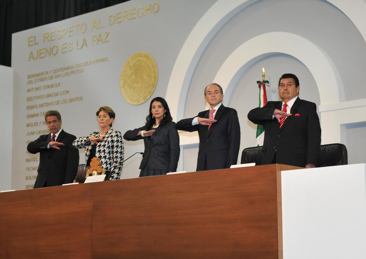 GobEdoSLP's tweet image. #Fotos #TomadeProtestaSLP Gobernador Constitucional del Estado de #SanLuisPotosí @JMCarrerasGob