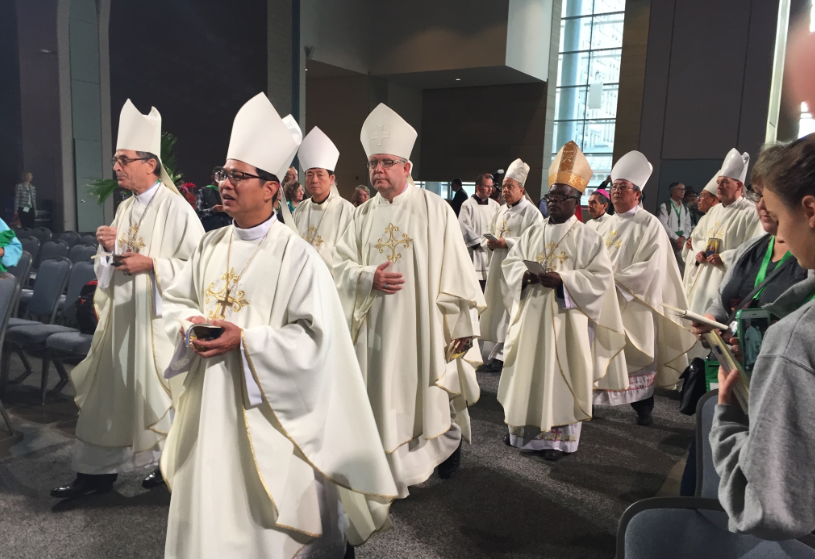 FC_Cesareo_AU's tweet photo. Wonderful Mass in #Philadelphia this morning during the #WorldMeetingOfFamilies #HigherEdWithPope. http://t.co/wACXKTQO59