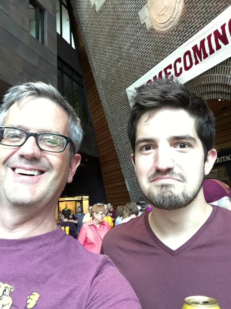 Rip1962's tweet photo. #gopherstateofmind #upshow http://t.co/LMso1PHfvr