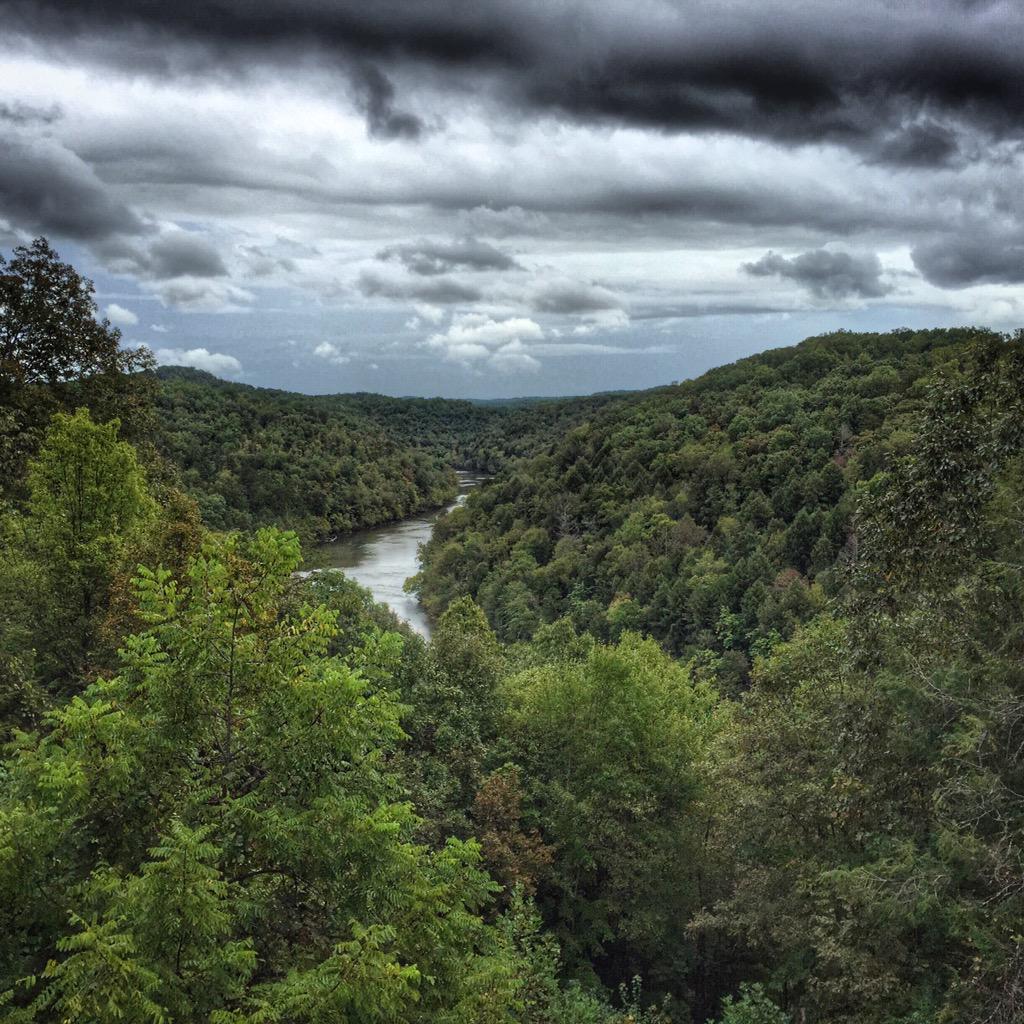 CourtReportLou's tweet photo. Beautiful view at the Cumberland falls state park resort for the 2015 @KyCRA meeting. #courtreporting #ncra #kycra http://t.co/FpSadq6o3d