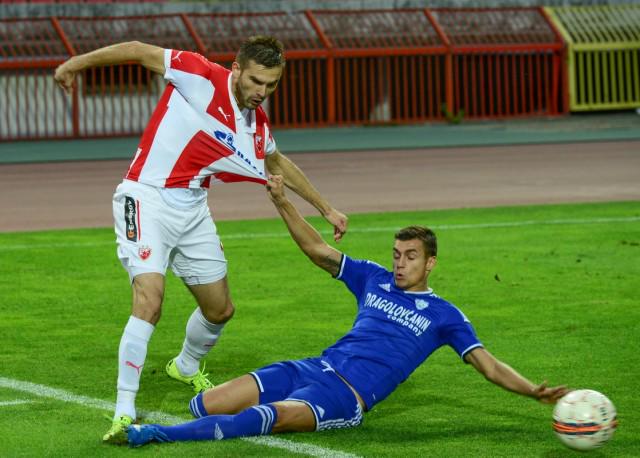 Ashkovski makes a sliding challenge Ashkovski makes a sliding challenge