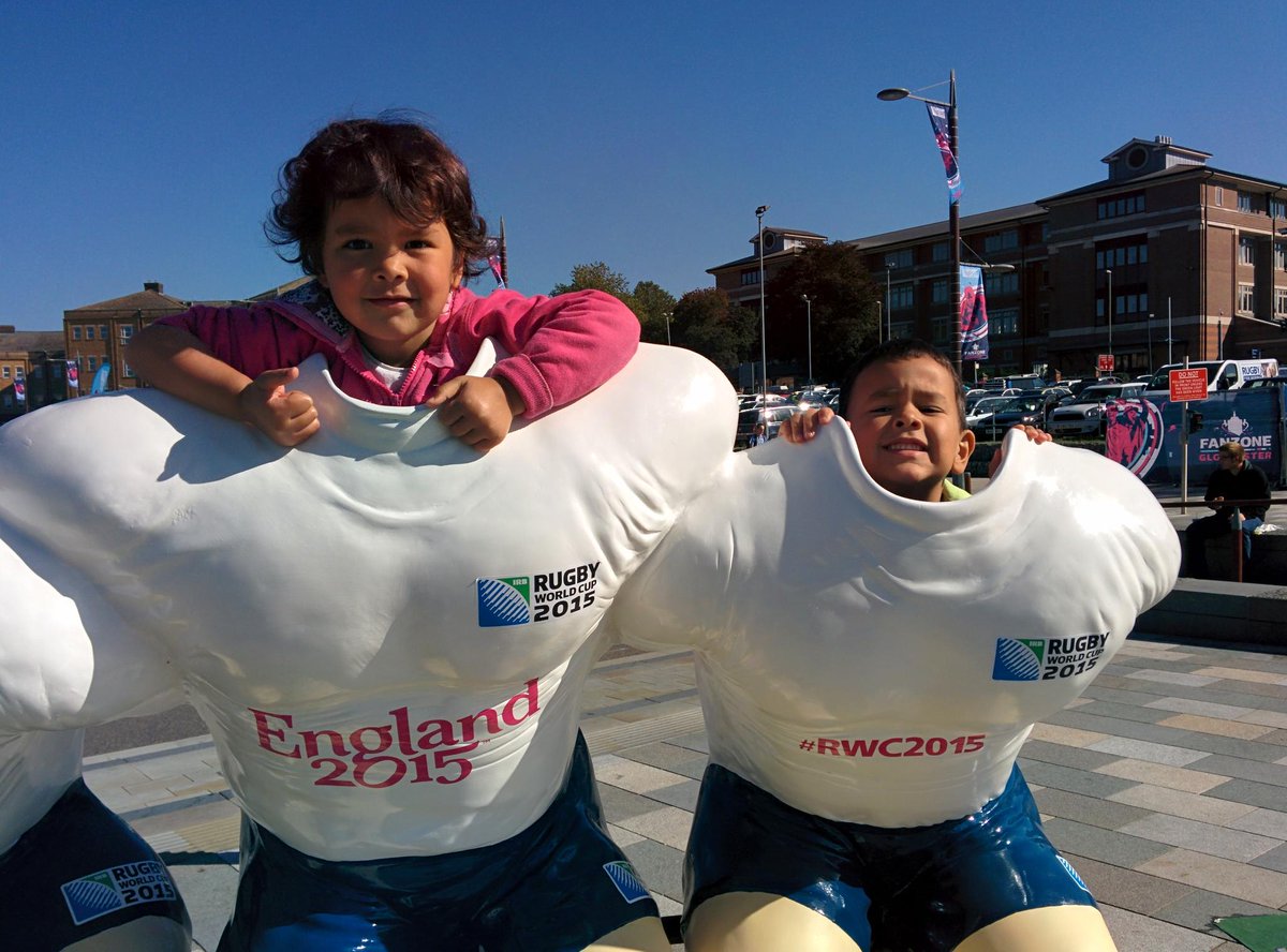 MarionD25080093's tweet photo. #RWC2015 #lamb0 amazing time #gloucester today http://t.co/xYogqy6NK6
