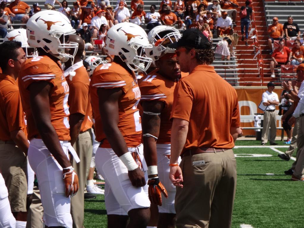 LonghornNetwork's tweet photo. Matthew McConaughey coaching up Texas before the 2:30 kickoff on ESPN. Watch out, Oklahoma State. http://t.co/HOY3rDUUjY