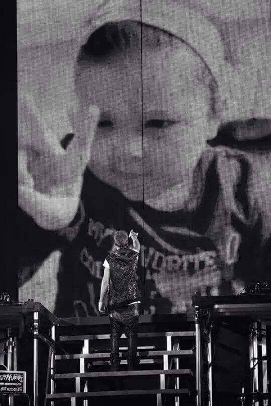 RebekaLovato's tweet photo. #3YearsRIPAvalanna
Avalanna http://t.co/ADtW9iJUp7