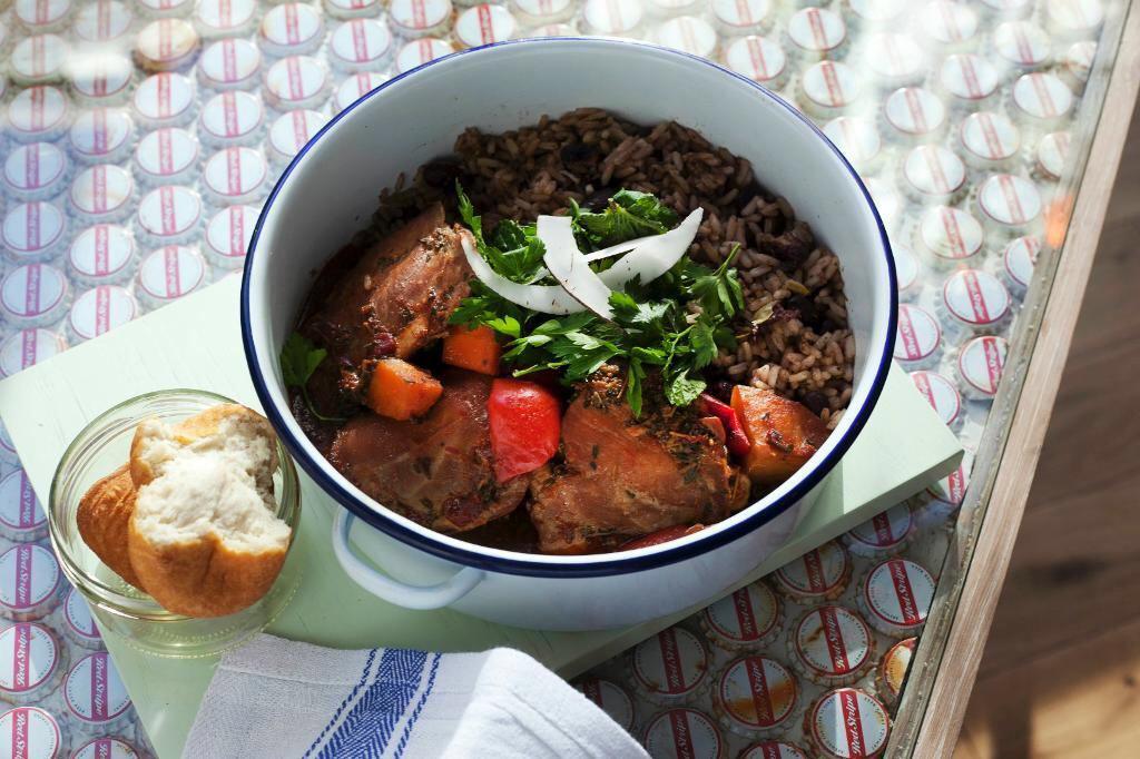 spicynetworking's tweet image. One pot at turtle bay @Turtlebayuk 😃😃