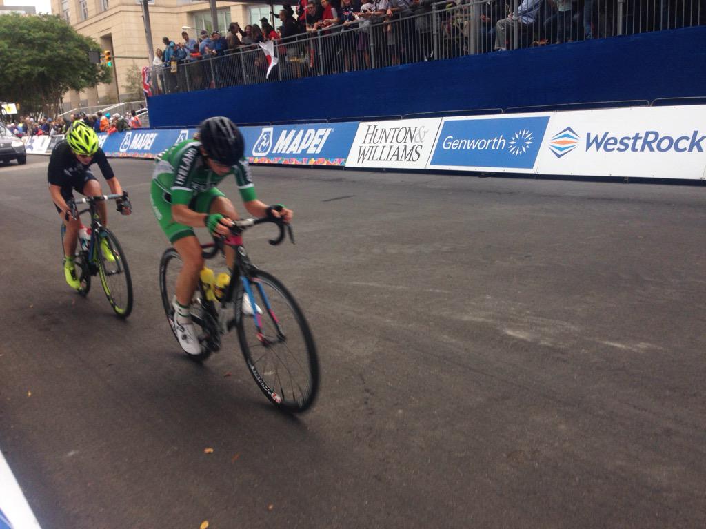 taylorCknight's tweet photo. Only 2 laps left in Women's U23 #uci #richmond2015 http://t.co/qGVg3yIlmI