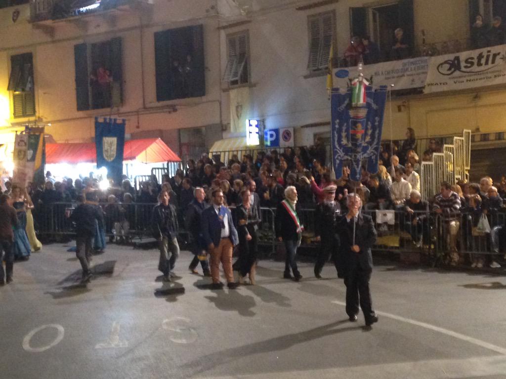 Inizia la festa di San Michele <a href="/VisitCarmignano/">VisitCarmignano</a> @AlbeVignoli <a href="/marina_grbic/">Marina Grbic</a> #sanmichele2015