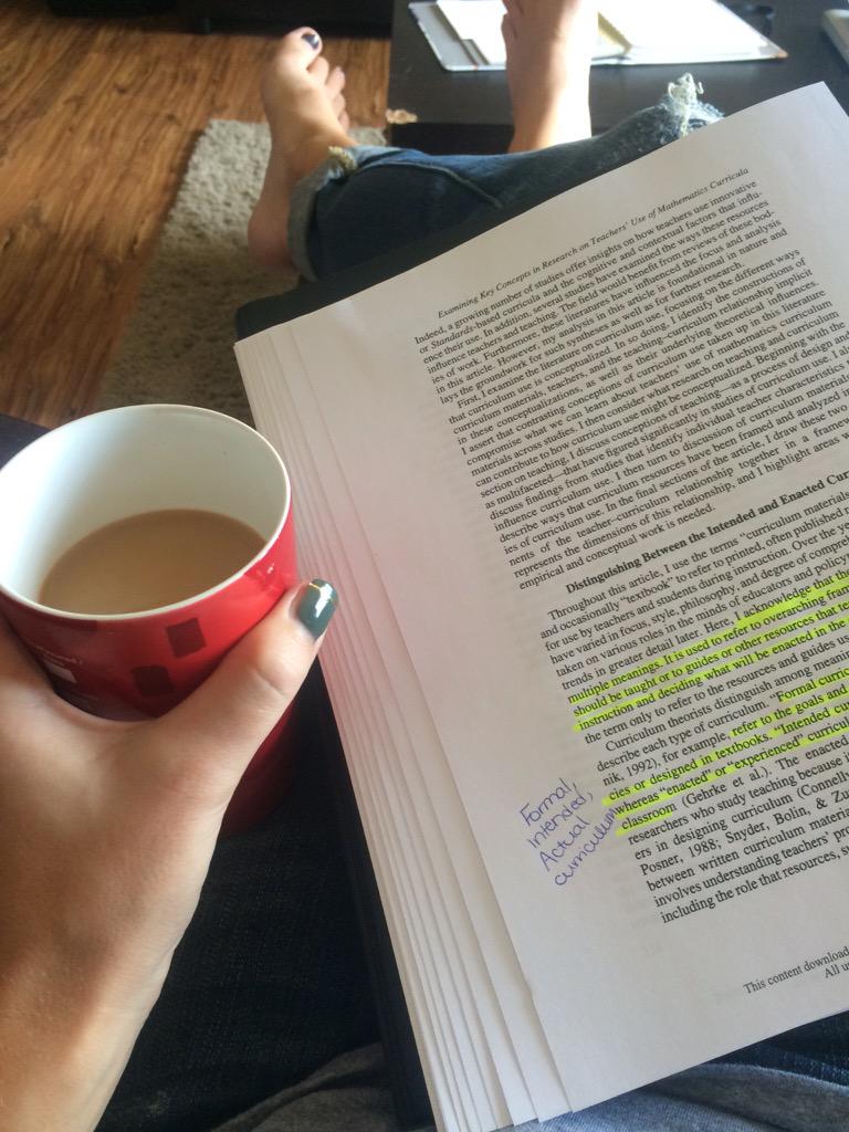 AmyDavisHT's tweet image. Anyone else finding themselves in the same position today? #mastersproblems #homework